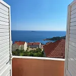 Hana * Mlini